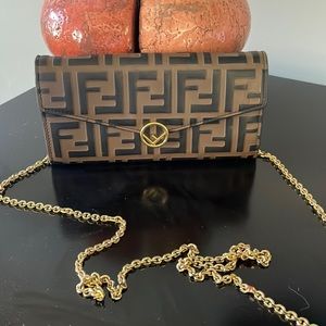 Fendi wallet excellent condition